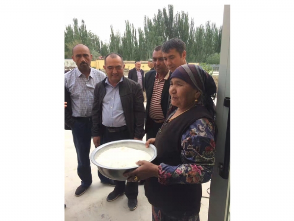 新疆地区面粉机客户合作
